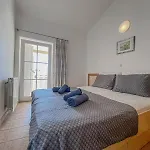 Apartament Lucy *