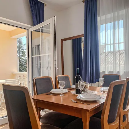 Lucy * メドゥリン