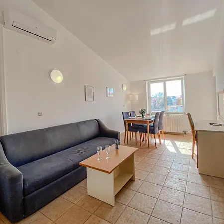 Apartment Lucy Medulin