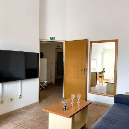 Apartment Lucy